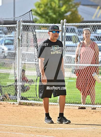 Thumbnail 3 in Golden vs Bear Creek photogallery.