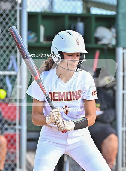 Thumbnail 3 in Golden vs Bear Creek photogallery.