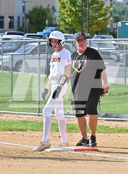 Thumbnail 3 in Golden vs Bear Creek photogallery.
