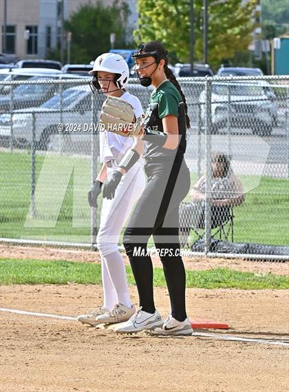 Thumbnail 1 in Golden vs Bear Creek photogallery.