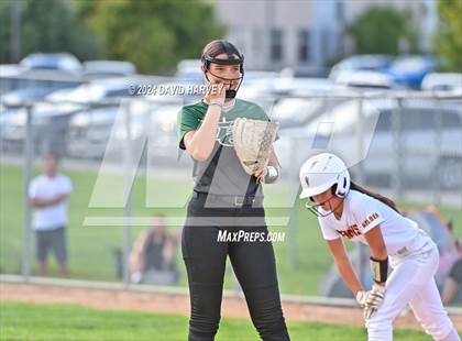 Thumbnail 1 in Golden vs Bear Creek photogallery.