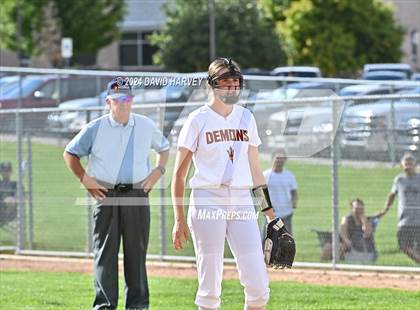 Thumbnail 3 in Golden vs Bear Creek photogallery.