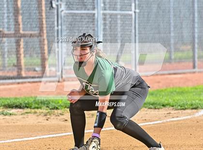 Thumbnail 1 in Golden vs Bear Creek photogallery.