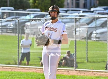 Thumbnail 1 in Golden vs Bear Creek photogallery.