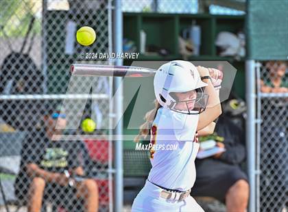Thumbnail 3 in Golden vs Bear Creek photogallery.