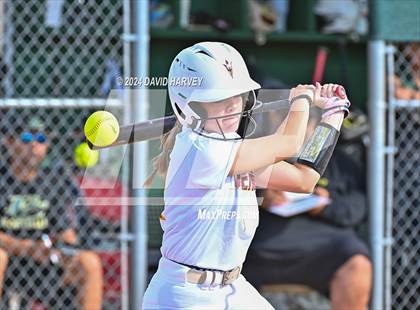 Thumbnail 2 in Golden vs Bear Creek photogallery.