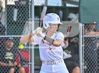Thumbnail 2 in Golden vs Bear Creek photogallery.