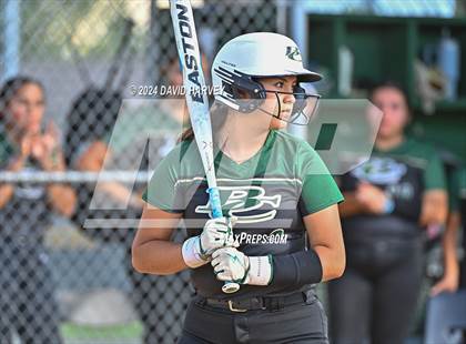 Thumbnail 1 in Golden vs Bear Creek photogallery.
