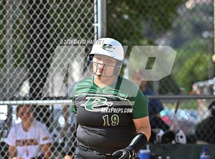 Thumbnail 3 in Golden vs Bear Creek photogallery.