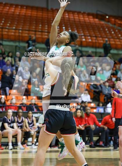 Thumbnail 1 in Coppell vs. Southlake Carroll (UIL 6A Regional Semifinal Playoff) photogallery.