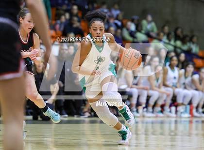 Thumbnail 1 in Coppell vs. Southlake Carroll (UIL 6A Regional Semifinal Playoff) photogallery.