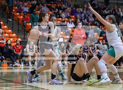Thumbnail 1 in Coppell vs. Southlake Carroll (UIL 6A Regional Semifinal Playoff) photogallery.