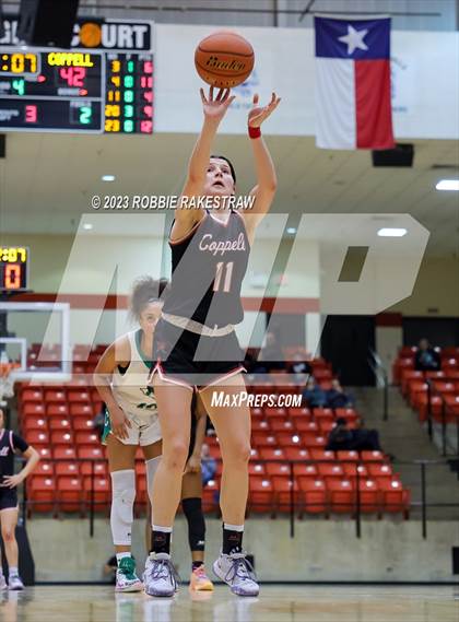 Thumbnail 2 in Coppell vs. Southlake Carroll (UIL 6A Regional Semifinal Playoff) photogallery.
