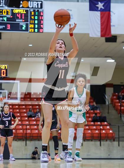 Thumbnail 2 in Coppell vs. Southlake Carroll (UIL 6A Regional Semifinal Playoff) photogallery.