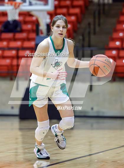 Thumbnail 3 in Coppell vs. Southlake Carroll (UIL 6A Regional Semifinal Playoff) photogallery.