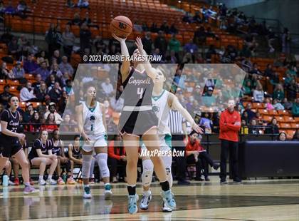 Thumbnail 2 in Coppell vs. Southlake Carroll (UIL 6A Regional Semifinal Playoff) photogallery.