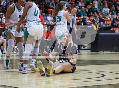 Thumbnail 2 in Coppell vs. Southlake Carroll (UIL 6A Regional Semifinal Playoff) photogallery.