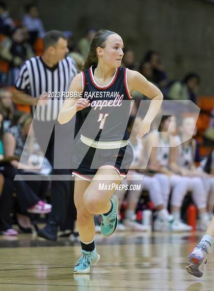 Thumbnail 3 in Coppell vs. Southlake Carroll (UIL 6A Regional Semifinal Playoff) photogallery.