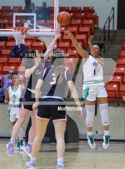 Thumbnail 2 in Coppell vs. Southlake Carroll (UIL 6A Regional Semifinal Playoff) photogallery.