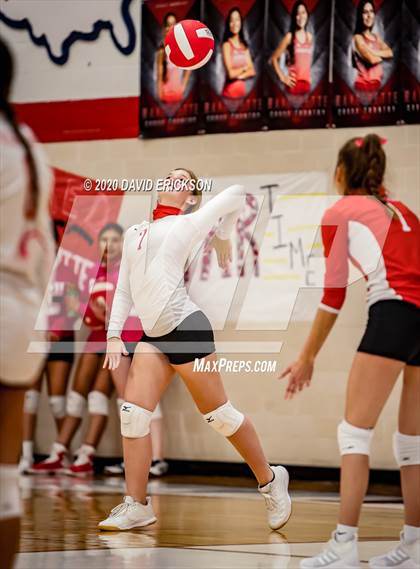 Thumbnail 3 in Perryton vs. Pampa photogallery.