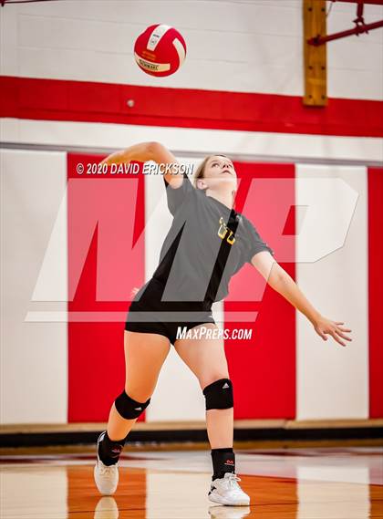Thumbnail 1 in Perryton vs. Pampa photogallery.