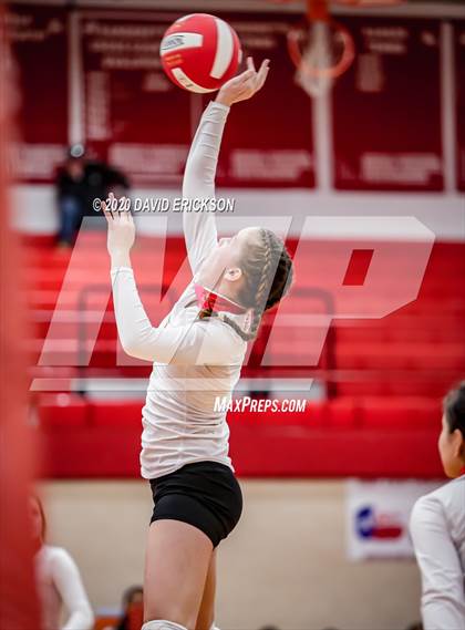 Thumbnail 1 in Perryton vs. Pampa photogallery.