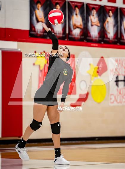 Thumbnail 3 in Perryton vs. Pampa photogallery.