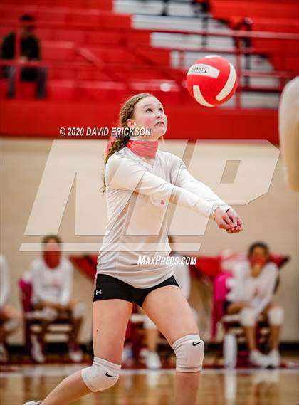 Thumbnail 1 in Perryton vs. Pampa photogallery.