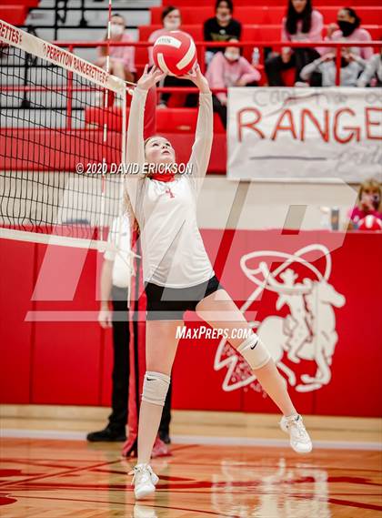 Thumbnail 3 in Perryton vs. Pampa photogallery.