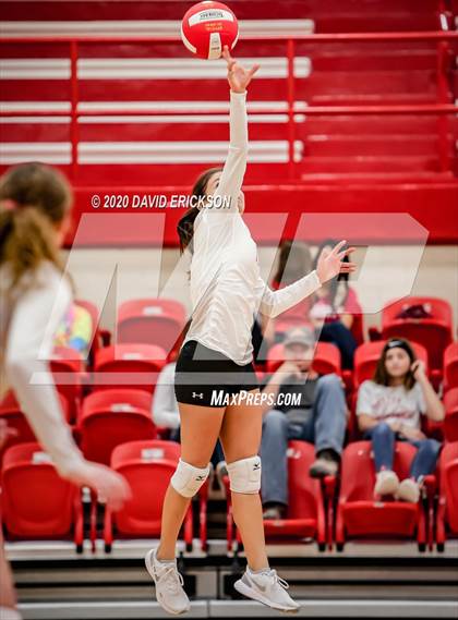 Thumbnail 2 in Perryton vs. Pampa photogallery.