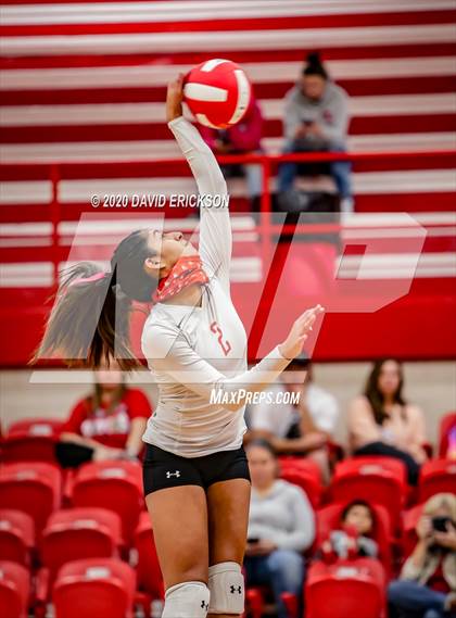 Thumbnail 2 in Perryton vs. Pampa photogallery.