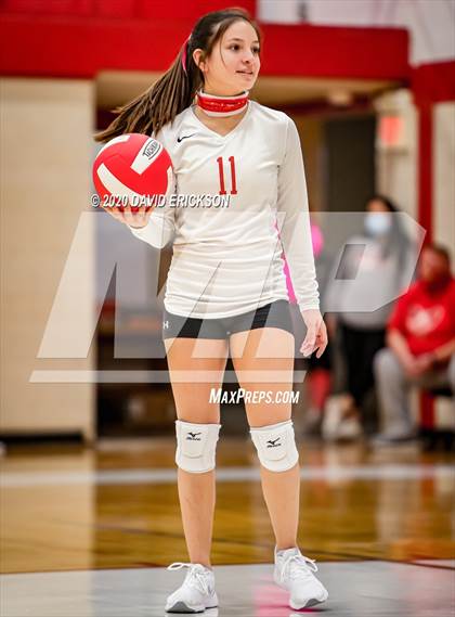 Thumbnail 1 in Perryton vs. Pampa photogallery.