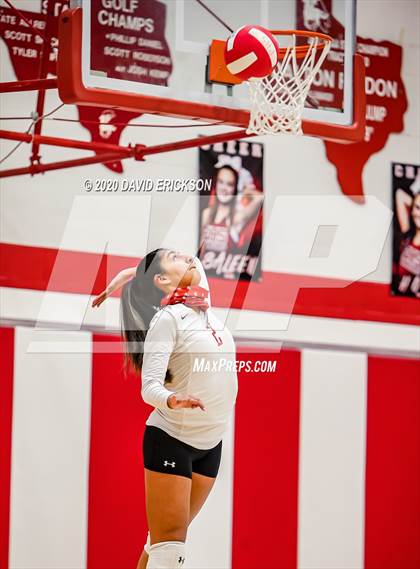 Thumbnail 3 in Perryton vs. Pampa photogallery.