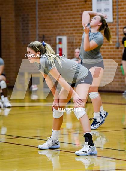 Thumbnail 2 in Cienega @ Salpointe Catholic photogallery.