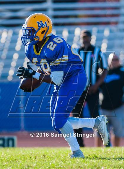 Thumbnail 1 in FR: Novato @ Newark Memorial photogallery.