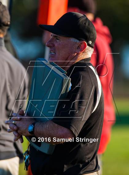 Thumbnail 2 in FR: Novato @ Newark Memorial photogallery.