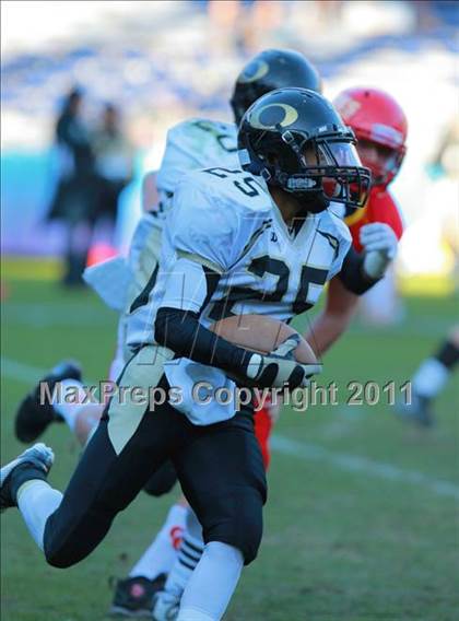 Thumbnail 3 in Cathedral Catholic vs. Olympian (CIF SDS D3 Final) photogallery.