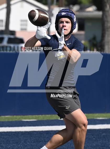 Thumbnail 2 in St. John Bosco vs. Corona del Mar (Brave 8 Invitational) photogallery.