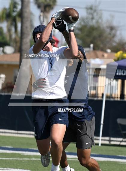 Thumbnail 3 in St. John Bosco vs. Corona del Mar (Brave 8 Invitational) photogallery.