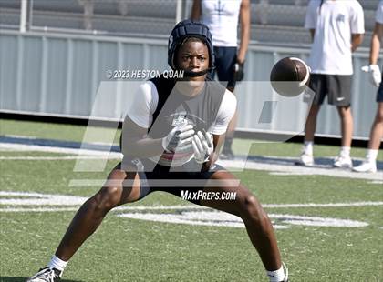 Thumbnail 1 in St. John Bosco vs. Corona del Mar (Brave 8 Invitational) photogallery.