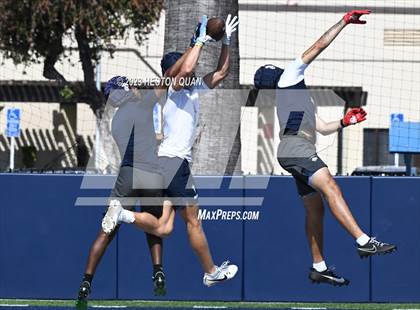 Thumbnail 1 in St. John Bosco vs. Corona del Mar (Brave 8 Invitational) photogallery.