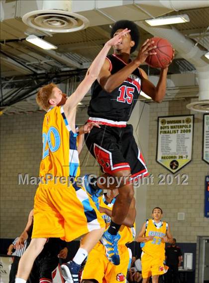 Thumbnail 3 in Pomona vs Los Osos (I Have A Dream Classic) photogallery.
