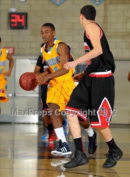 Thumbnail 1 in Pomona vs Los Osos (I Have A Dream Classic) photogallery.