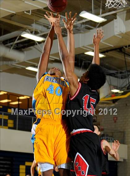 Thumbnail 1 in Pomona vs Los Osos (I Have A Dream Classic) photogallery.