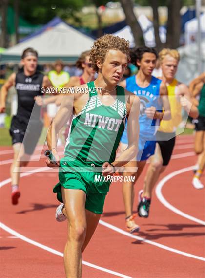 Thumbnail 2 in CHSAA Track & Field 4A Championships (Boys 800m Relay) photogallery.