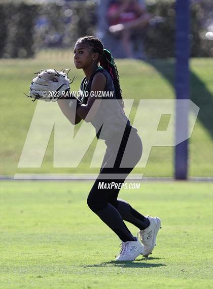 Thumbnail 3 in Reedley @ Fowler (CIF CS Softball Championships-Division 3) photogallery.