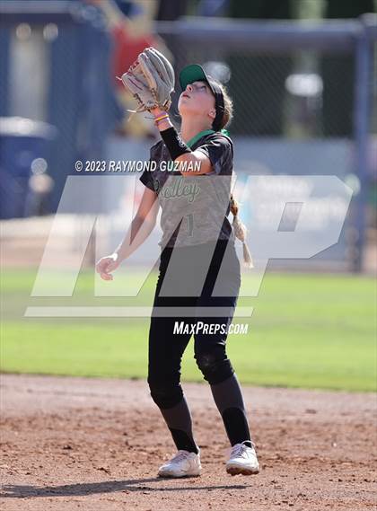 Thumbnail 3 in Reedley @ Fowler (CIF CS Softball Championships-Division 3) photogallery.