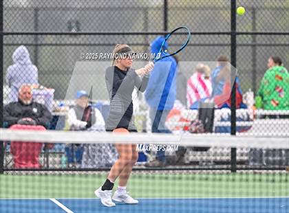 Thumbnail 1 in Greenfield-Central vs Hamilton Southeastern (Delta Invitational)  photogallery.