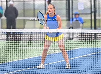 Thumbnail 1 in Greenfield-Central vs Hamilton Southeastern (Delta Invitational)  photogallery.