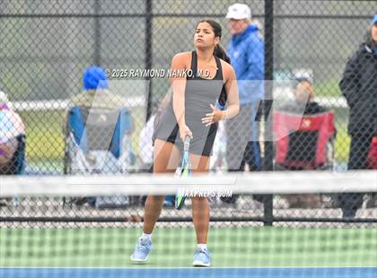 Thumbnail 2 in Greenfield-Central vs Hamilton Southeastern (Delta Invitational)  photogallery.
